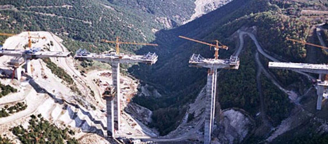 05_02a8163ec6d9bd0df5d2ecbf68b0952e